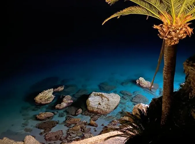 Atico & Terraza By Maison Jaken Apartamento Nerja