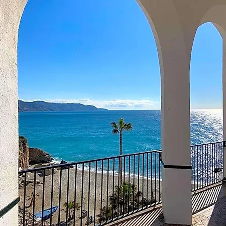 Atico & Terraza By Maison Jaken Daire Nerja
